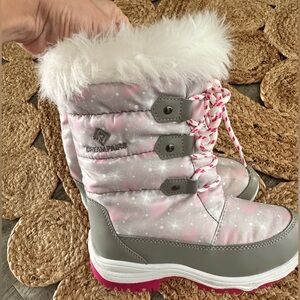 Girls Snow boots!❄️